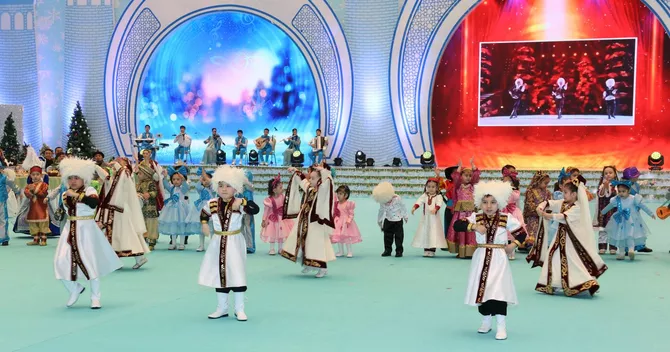 Latest News & Breaking Stories | Stay Updated with Caspianpost.com - President Serdar Berdimuhamedov Took Part in New Year Celebrations