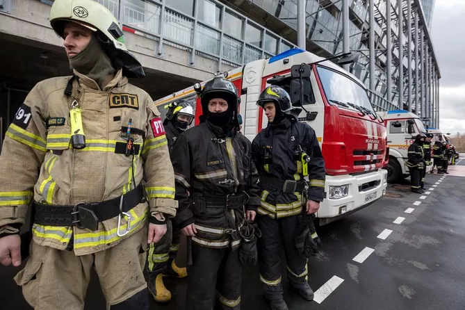 Fire at Kazakhstan's Aktau Auto Shop Leaves Two Injured
