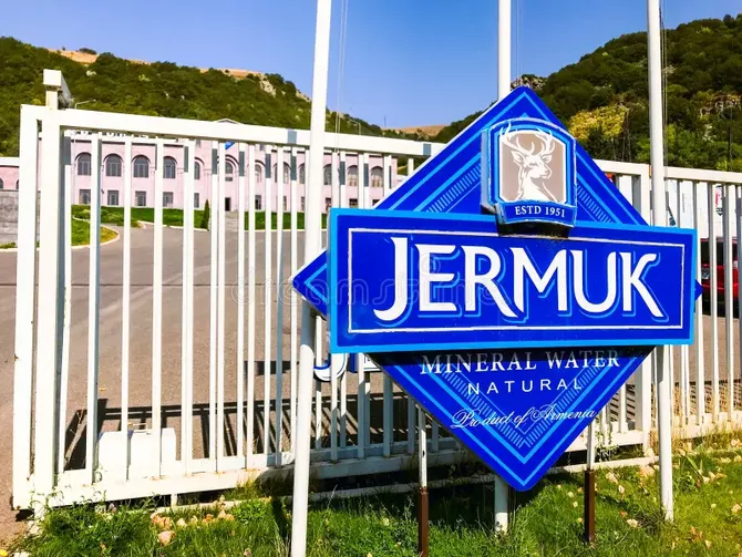 Russia Bans Sale of Armenian Mineral Water Batch