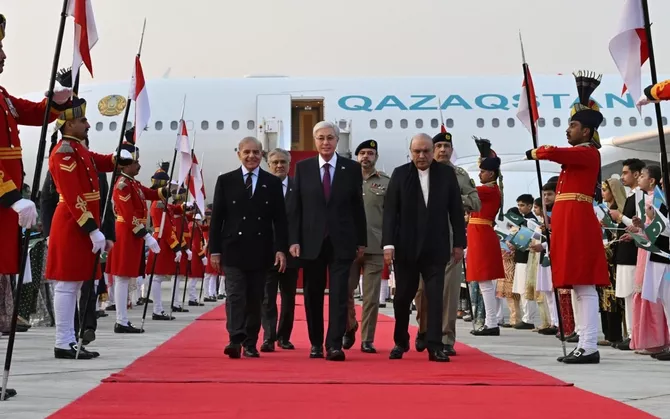 Kazakhstan–Pakistan Ties in Focus as Tokayev Begins State Visit to Islamabad
