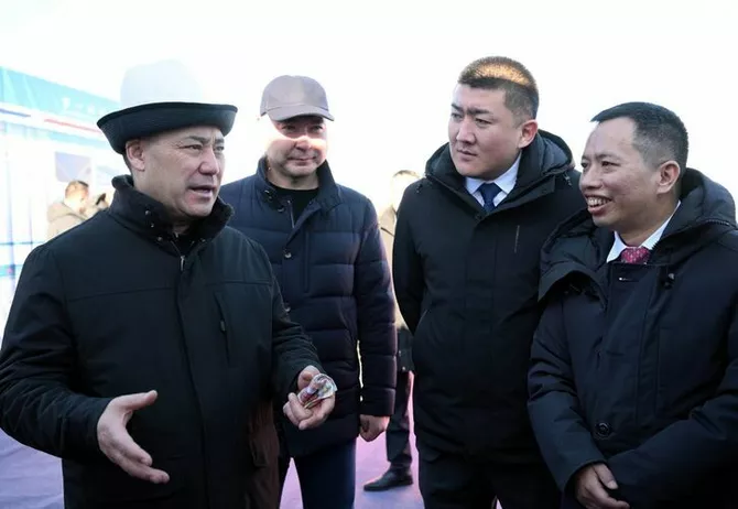 Kyrgyz President Inspects New Cement Plant in Chui Region