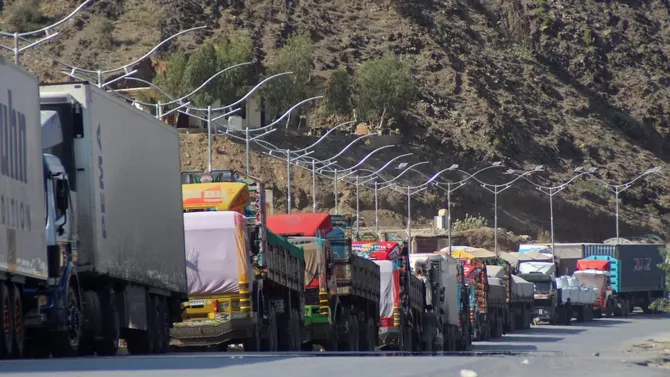 Uzbekistan Opens New Trade Route to Pakistan, Bypassing Afghanistan