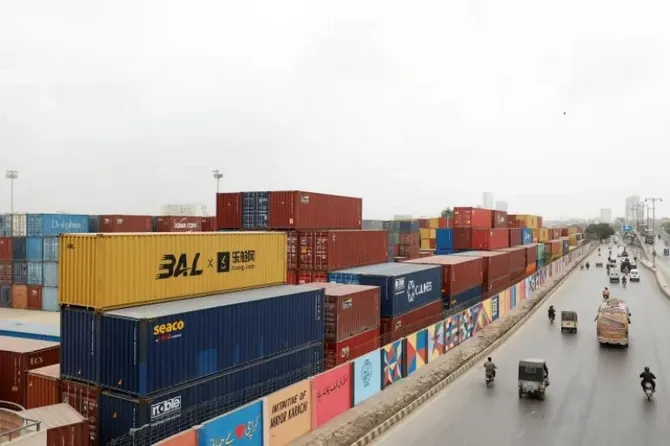 Iran’s Land Trade Routes Face Disruptions as Border Restrictions Tighten