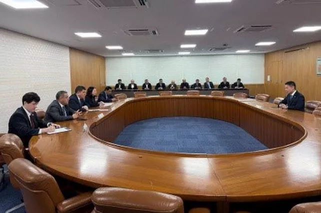 Uzbek Delegation Visits Hiroshima to Boost Business Ties