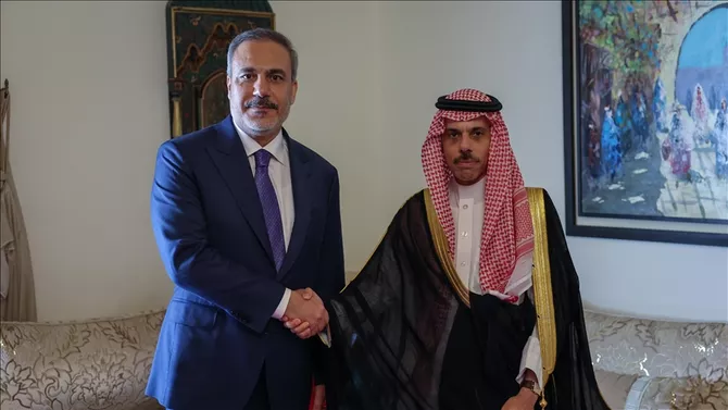 Turkish, Saudi FMs Discuss Phase 2 of Gaza Peace Plan