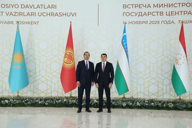 Azerbaijani Officials Participate in Central Asia’s Key Cultural Congress in Tashkent