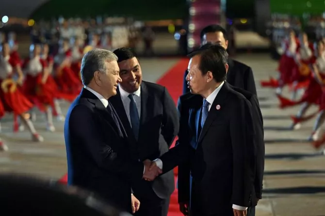Latest News & Breaking Stories | Stay Updated with Caspianpost.com - President of Uzbekistan Arrives in China for Official Visit