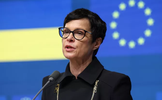 EU Commissioner for Enlargement Set to Visit Armenia