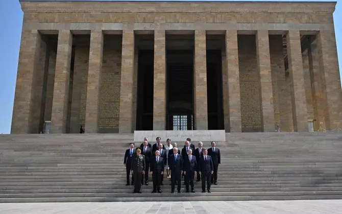 Latest News & Breaking Stories | Stay Updated with Caspianpost.com - Kassym-Jomart Tokayev Pays Tribute at Mustafa Kemal Ataturk's Mausoleum