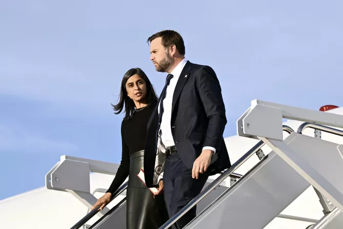 JD Vance Arrives in Armenia