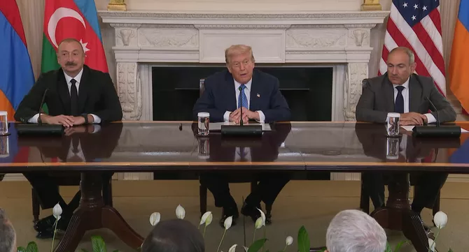 Trilateral Meeting Between Donald Trump, Ilham Aliyev, and Nikol Pashinyan Underway – LIVE