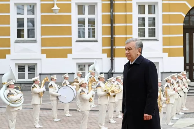 Latest News & Breaking Stories | Stay Updated with Caspianpost.com - Uzbek President Takes Part in Ceremonies Commemorating 81st Victory Anniversary