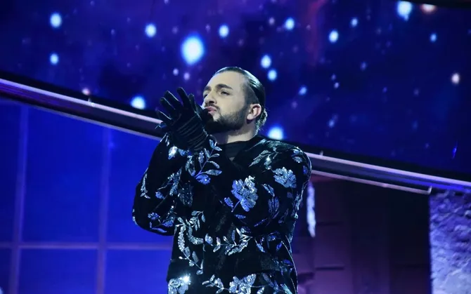 Azerbaijan, Armenia Share Heartwarming Moment at Silk Way Star Finale