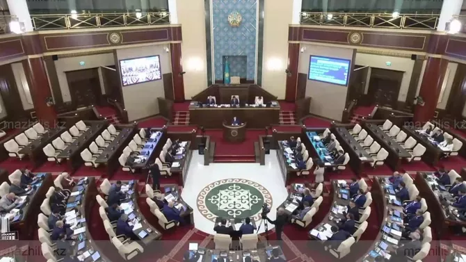 Kazakh Lawmakers to Debate Border Deal with Kyrgyzstan