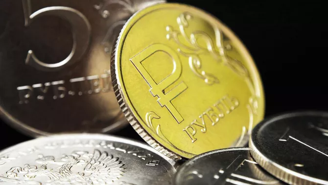 Russia Begins Rollout of Digital Ruble for Banks, Retailers