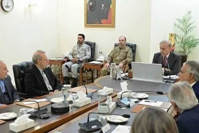 Tehran and Islamabad Urge Strengthened Strategic Cooperation