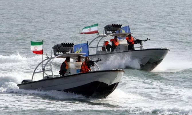 IRGC Seizes Two Fuel-Smuggling Vessels in Persian Gulf