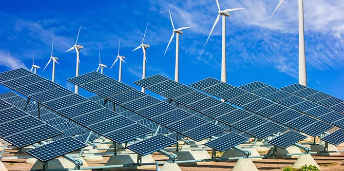 Türkiye’s 120 GW Solar-Wind Plan Essential for Energy Security