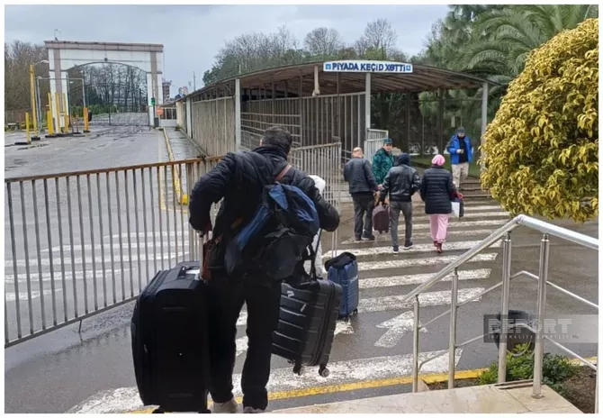 40 More Evacuated from Iran to Azerbaijan, Including Diplomats