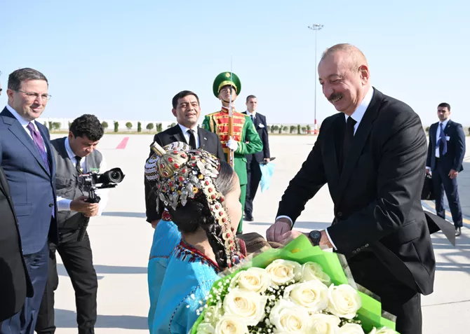 Azerbaijani President Arrives in Turkmenistan for Working Visit ...