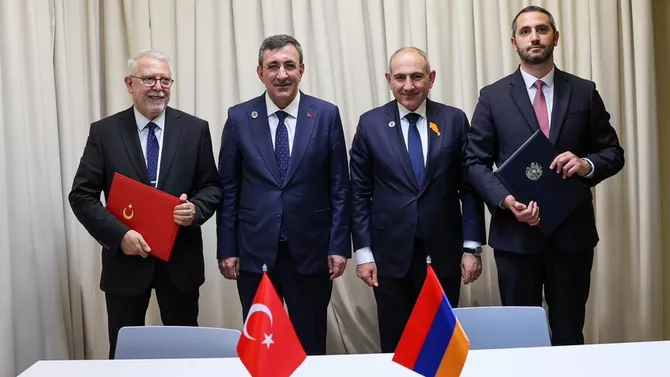 Türkiye, Armenia Sign Deal to Restore Ani Bridge - VIDEO