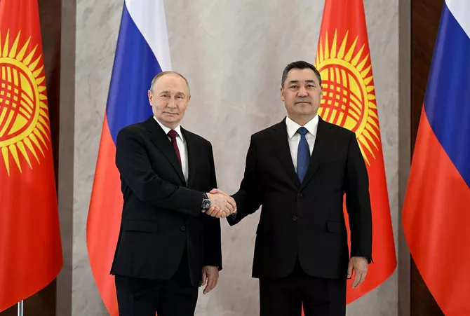 Russia's Putin Holds One-On-One Meeting With President of Kyrgyzstan