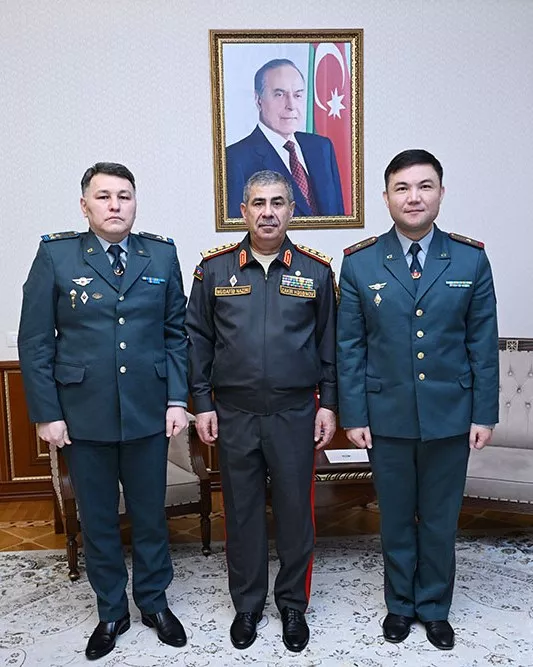 Azerbaijan Supports Kazakhstan in Expanding Military Ties