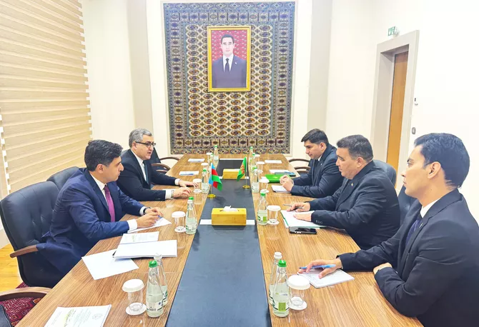 Azerbaijan, Turkmenistan Move to Deepen Trade with New Business Council