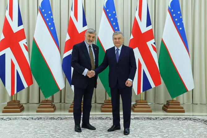 Uzbekistan, UK Agree on Roadmap to Boost Ties