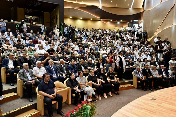 Latest News & Breaking Stories | Stay Updated with Caspianpost.com - Azerbaijan Holds Farewell Ceremony for People’s Artist Arif Babayev