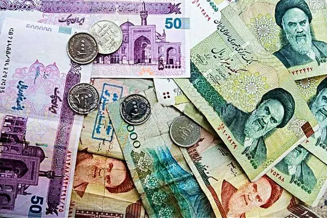 Iranian Rial Hits Record Low as Economic Pressure Mounts