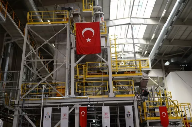 Latest News & Breaking Stories | Stay Updated with Caspianpost.com - Ankara Challenges Beijing’s Dominance in Rare-Earths with U.S. Support