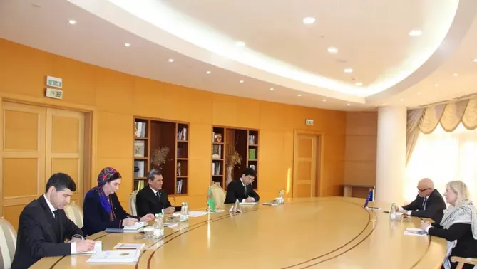 Turkmenistan, EU Discuss Deepening Cooperation