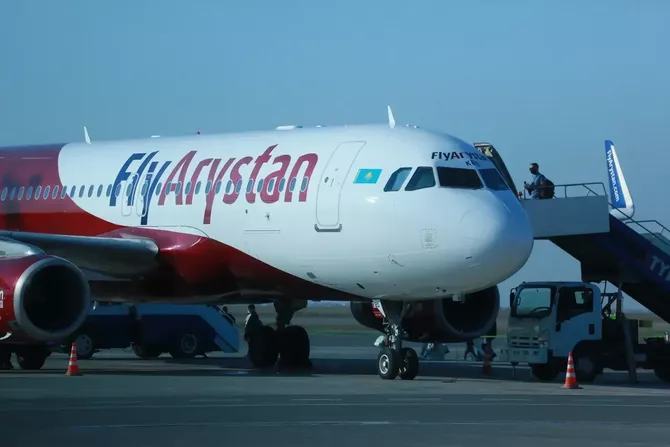 Kazakh Low-Cost Airline Boosts Flights to Georgia's Batumi