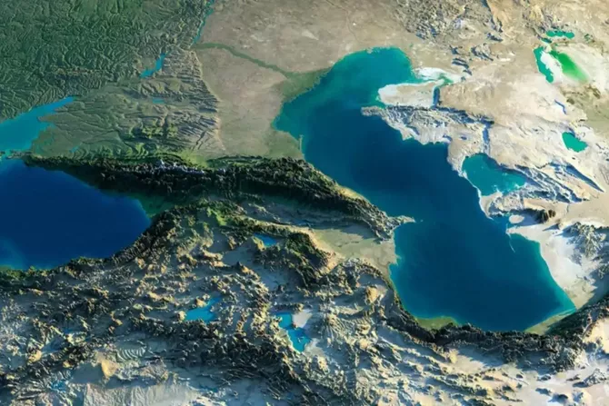 The Caspian’s Disappearing Waters Threaten Ports, Wildlife and Coastal Cities - PHOTOS