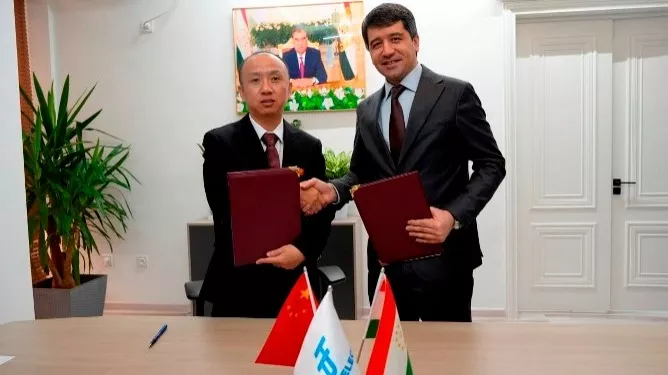 Tajikistan, China Sign MoU on Informatization Cooperation