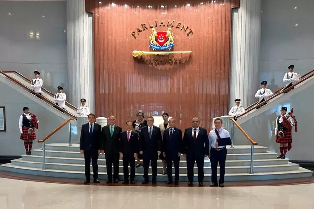 Uzbek Parliamentary Delegation Wraps Up Working Visit to Singapore