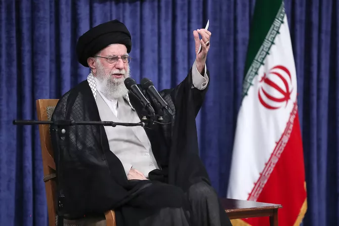 Is Iran Ready to Break With the Ayatollahs?