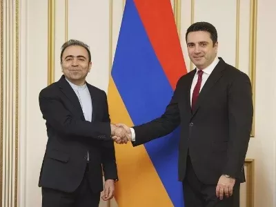 Armenia, Iran Address Regional Issues