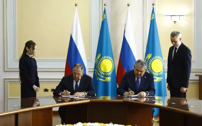 Kazakhstan, Russia Sign New Cooperation Roadmap for 2027–2028