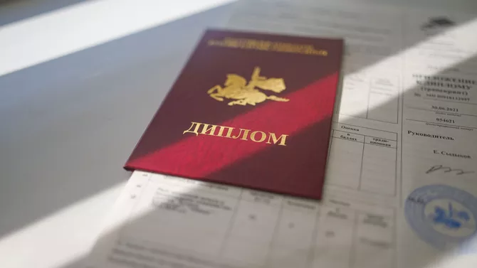 Kazakh Diplomas Get Green Light in Asia