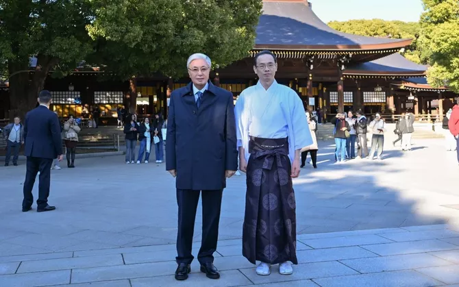 Kazakh President Visits Tokyo’s Historic Meiji Jingu Shrine
