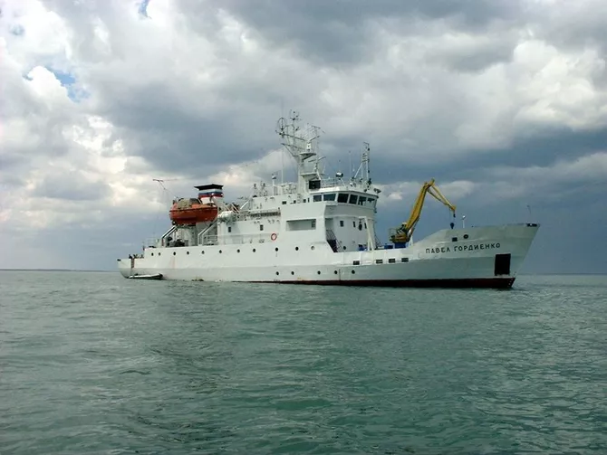 Russia Begins Oil, Gas Exploration off North Korea Coast