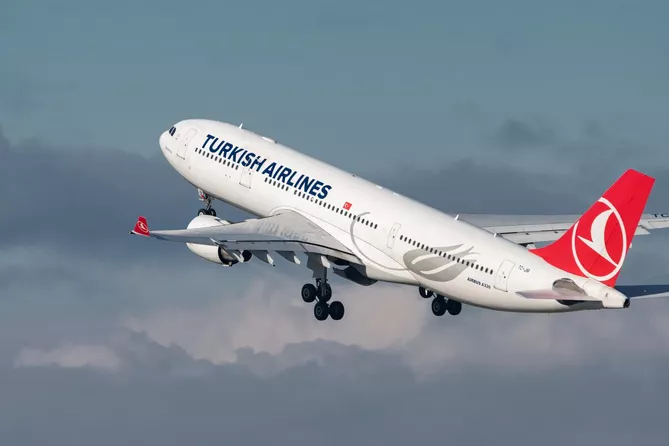 Turkish Airlines Reports Bomb Threat on Barcelona-Bound Flight