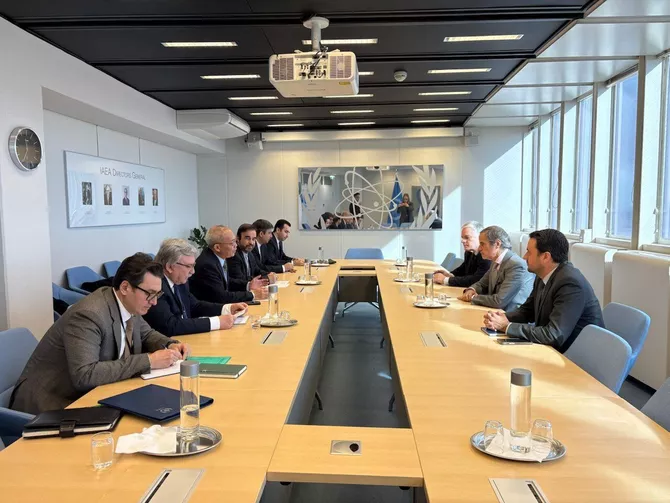 Iran, Russia, China Hold Talks With IAEA Chief