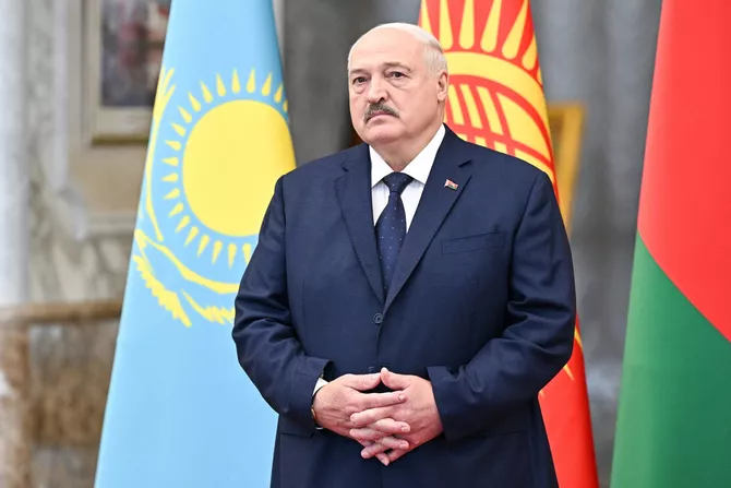 Belarus Leader Sends Warning to Armenia Over Geopolitical Choices