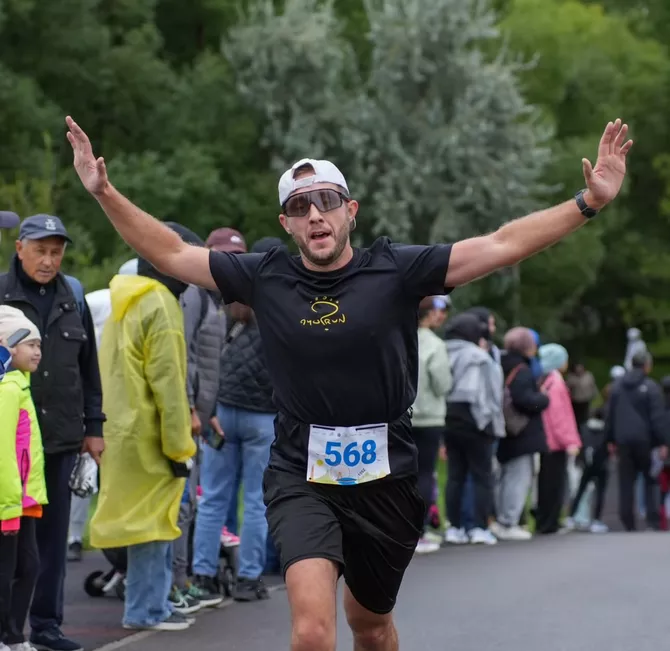 Latest News & Breaking Stories | Stay Updated with Caspianpost.com - Kazakh Runners Open Up About Why They Run