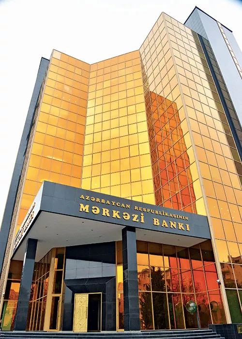 Double Charges, Weak Answers: Azerbaijan’s Banking System Faces a Trust Crisis