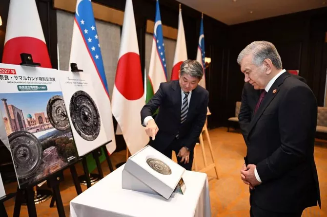 Latest News & Breaking Stories | Stay Updated with Caspianpost.com - President of Uzbekistan Meets with Mayor of Nara