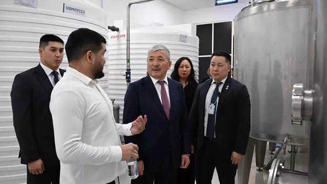 Kyrgyz Entrepreneurs Open Modern Water Plant in UAE